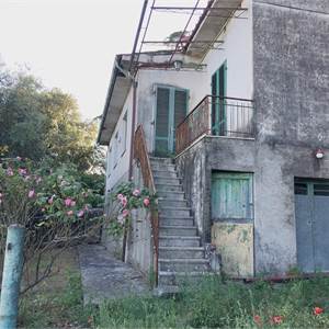 casa adosada en Venta la Capannori