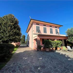 Villa en Venta la Capannori