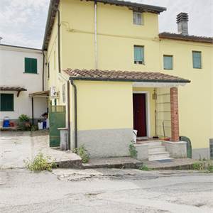 casa adosada en Venta la Capannori