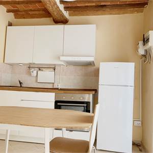 Porzione di Casa In Vendita a Lucca
