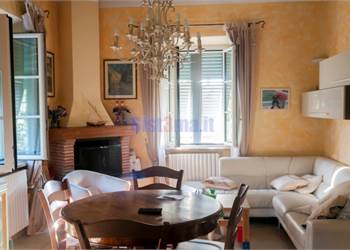 Rustico/Landhaus zu Verkauf in Capannori