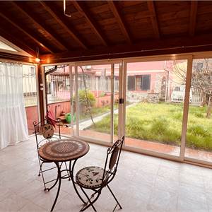 Zweifamilien Villa / Haus zu Verkauf in Porcari