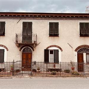 Villa / Haus zu Verkauf in Capannori