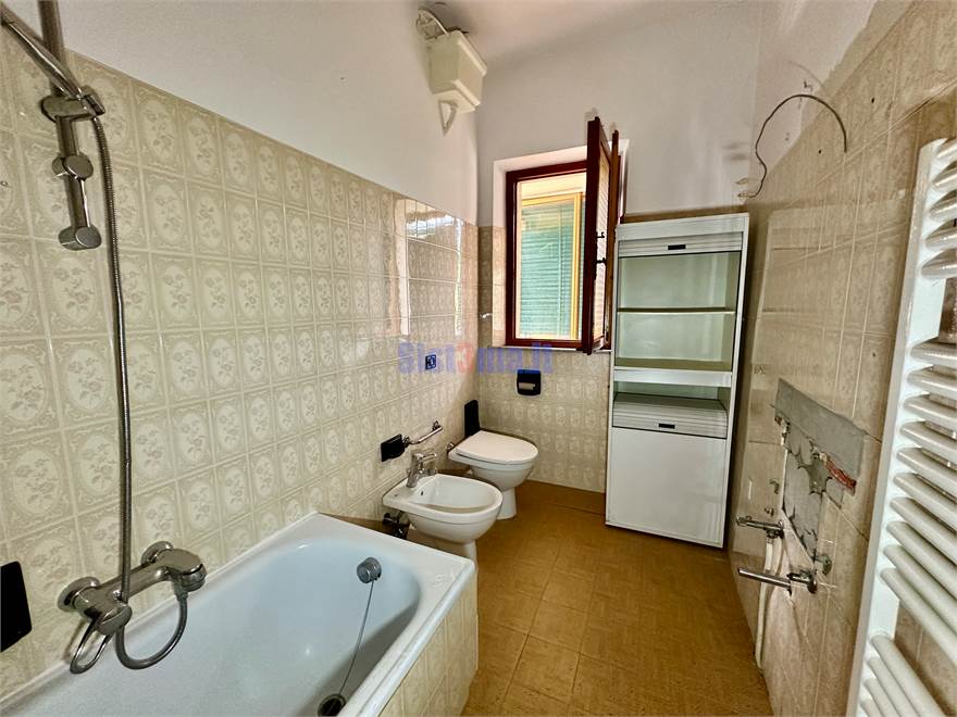 Bagno con vasca
