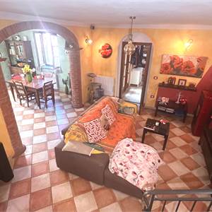 casa adosada en Venta la Capannori