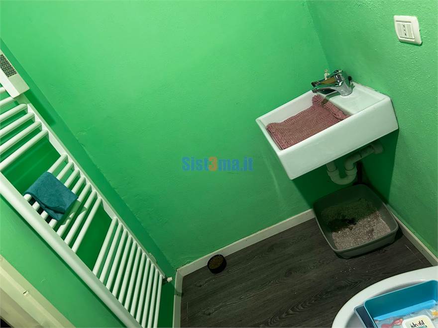 Bagno di servizio piano terra