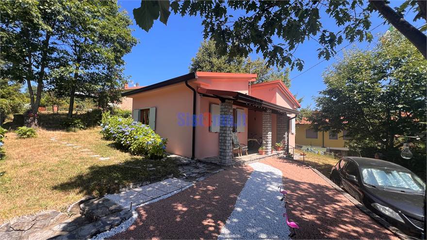 Villetta e giardino
