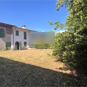 Villa bifamiliar en Venta la Porcari