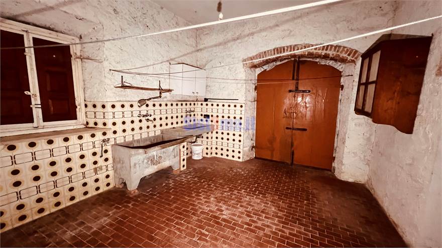 Cantina con accesso esterno