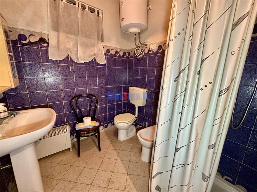 Bagno con doccia