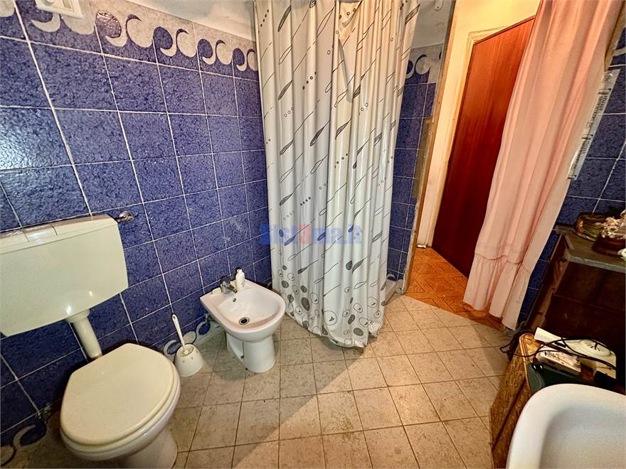 Bagno con doccia