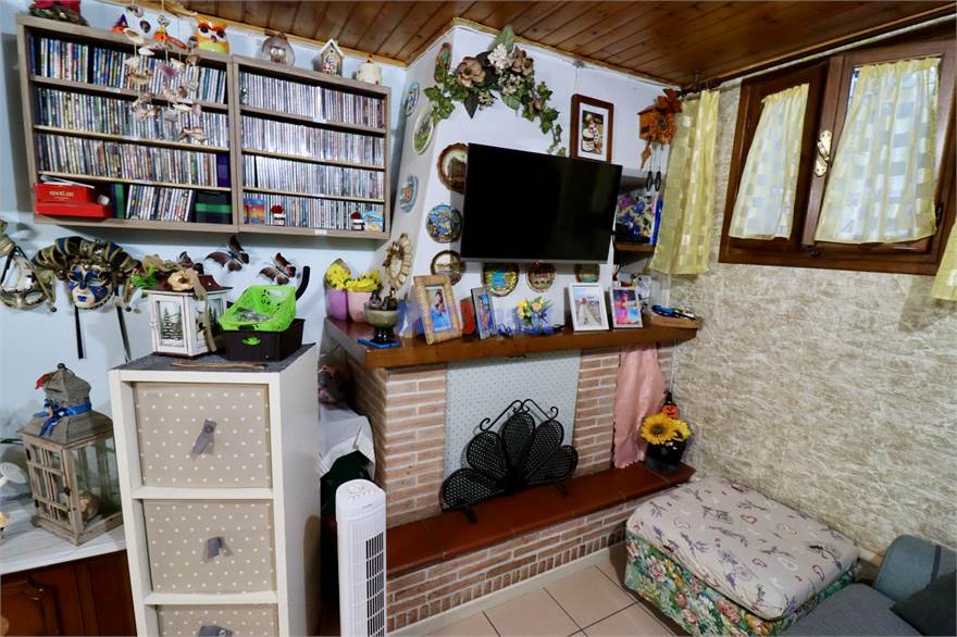Garage / Taverna