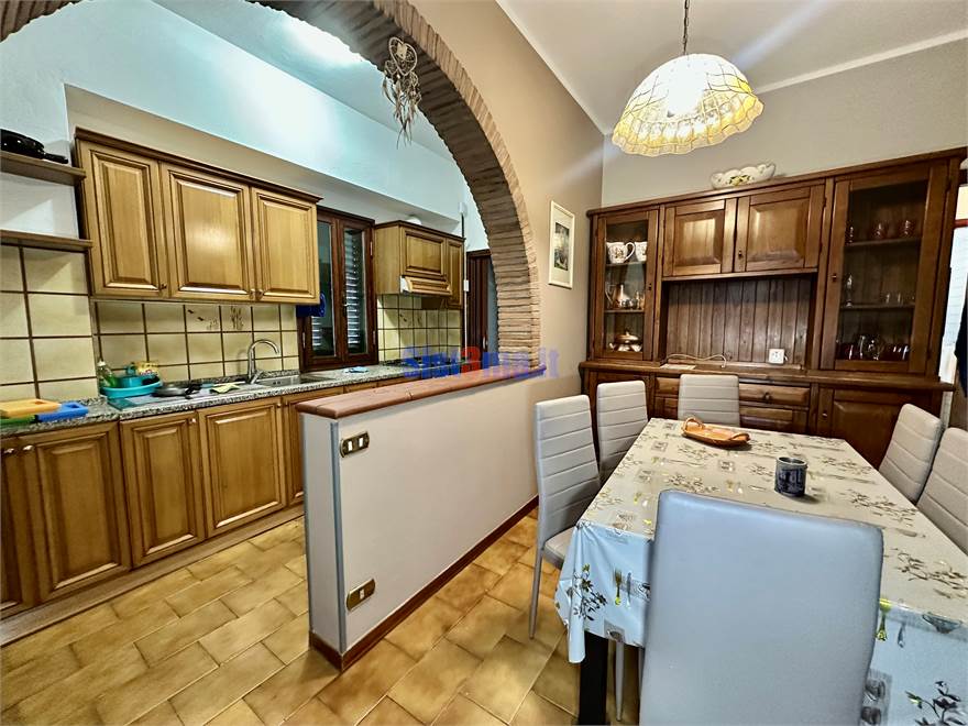 Tinello con cucinotto