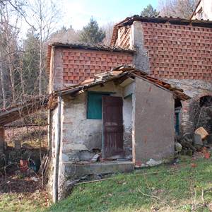 Casa singola In Vendita a Borgo a Mozzano