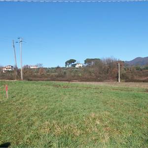 Sites / Plots for Development for Sale in Capannori