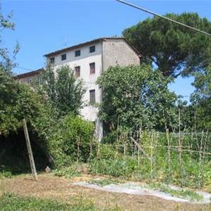 Doppelhaushälfte zu Verkauf in Capannori