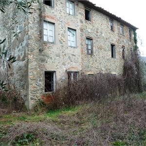 Casa singola In Vendita a Capannori